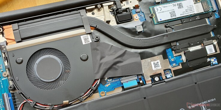 Astonishingly good cooling with only one heat pipe + medium-sized fan