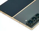 Neue Info-Häppchen zu Samsung-Foldables, etwa zu Tri-Foldable Kameras beziehungsweise dem Galaxy Z Fold 7. Bild zeigt Samsung W25. (Bildquelle: Machine Rabbit, Weibo, editiert)