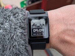 Pebble Core 2 Duo smartwatch running the Weather Land watchface by Reno. (Image source: Eric Migicovsky blog)