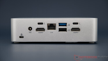 Asus NUC 15 Pro+ - Connectors on the back