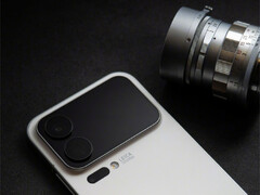 The Xiaomi 17 Ultra is expected to supplant the Xiaomi 17 Pro Max before the end of the year in China, latter pictured. (Image source: Xiaomi)