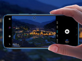Huawei Honor 10 GT smartphone comes with 8 GB of RAM because why not (Image source: Honor)