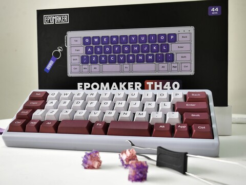 The Epomaker TH40 is designed with portability in mind.