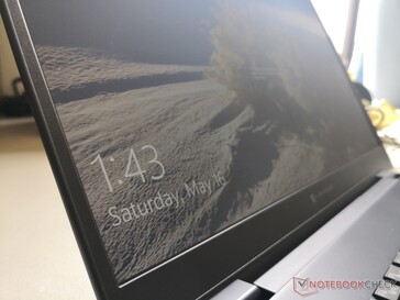 Matte panel to reduce both glare and weight. Matte touchscreen option is available