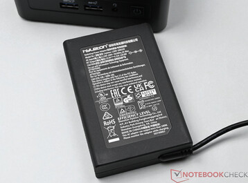 Power supply unit (19 V; 6.32 A)