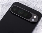 Amazon has slashed the price of Google Pixel 9 Pro XL  (Image Source: Daniel Schmidt / Notebookcheck)