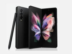 The Galaxy Z Fold 3 will support the S Pen Pro, seen below. (Image source: Evan Blass)