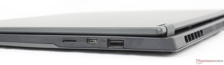 Right: USB-C 3.2 Gen. 2 (10 Gbps) w/ DisplayPort, USB-A 3.2 Gen. 2