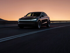 Free FSD transfers are now valid for the new Model Y, plus loyalty discounts. (Image source: Tesla)