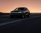 Free FSD transfers are now valid for the new Model Y, plus loyalty discounts. (Image source: Tesla)