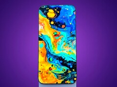 The panel has a record-breaking 0.35mm bezel.