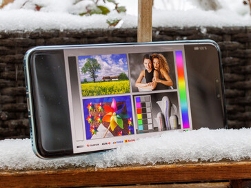 The Honor Magic7 Pro outside