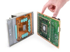 The successor to the Xbox Series X is expected to feature a significantly larger APU. (Image source: iFixit)