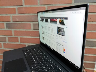 Dell Precision 5540 in Review: Workstation Doubles as a Hand Dell Precision 5540 in Review: Workstation Doubles as a Hand