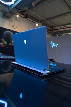 Dell has unveiled the Alienware x14 with Intel Alder Lake processors