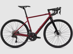 The new 12-speed Van Rysel E-EDR AF E-bike has a Shimano groupset. (Image source: Decathlon)