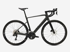 Decathlon could soon launch the Van Rysel E-EDR CF carbon e-bike. (Image source: Decathlon)
