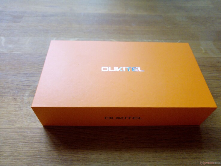 Back camera: This box is really orange