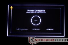 Four-point manual keystone correction is available.