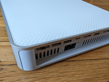 Standardized 2-prong AC power port