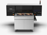 The Epson SureColor V4000 supports a large print area of up to 27.5” x 38.5”