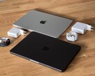 Soon all MacBook Pro 14 machines will be capable of powering two external displays. (Image source: Notebookcheck)