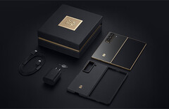 The Samsung W25 adopts a more luxurious look than the Galaxy Z Fold Special Edition. (Image source: Samsung)