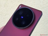 The Vivo X200 Ultra impressed us with ground-breaking cameras during our recent review. (Image source: Notebookcheck)
