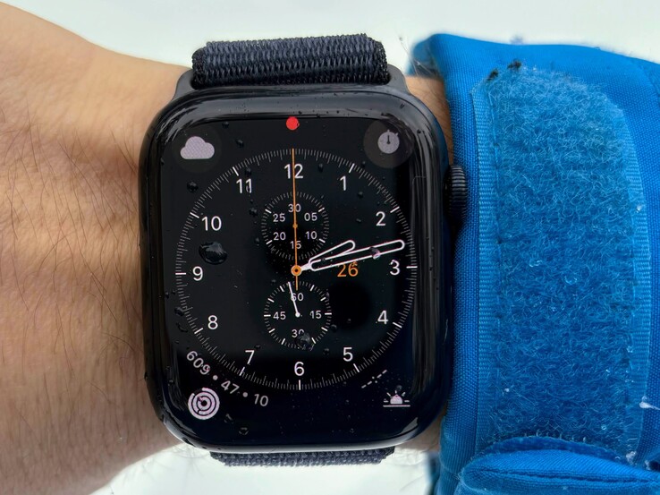 The Apple Watch Series 9 is always bright and simple to see.