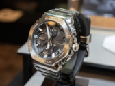 The Casio G-Shock GMC-B2100Y-1AER (pictured) has the familiar 2100-series metal shape and construction. (Image source: Impress Watch)