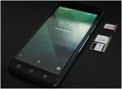 Bluboo announces world's first triple-SIM 5-inch smartphone