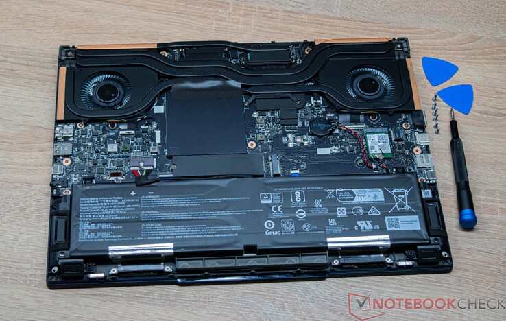 The MSI Stealth 16 Studio A13VG without its base plate