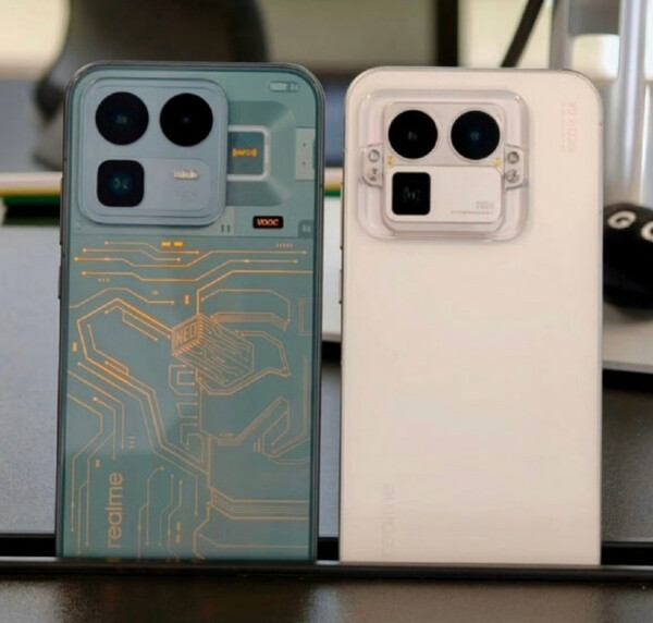 The Realme Neo 8 Sanxingdui Limited Edition and the Realme GT 8 Pro.