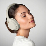 Sony WH-1000XM4 wireless headphones (Image source: Sony)