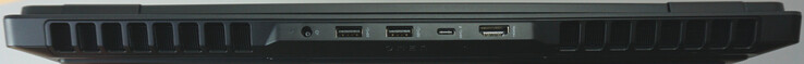 Connections in back: power, 2x USB-A (10 Gbit/s), USB-C (10 Gbit/s, DP, PD)