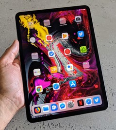 The iPad Pro Liquid Retina IPS LCD display is superb, although it doesn't support HDR. (Source: Notebookcheck)