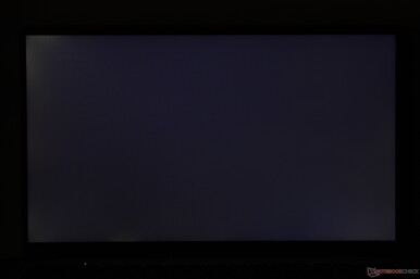 Moderate uneven backlight bleeding along the top left corner