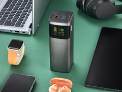 Hama&#039;s Power Pack High Power (pictured) is now available in Europe. (Image source: Hama)