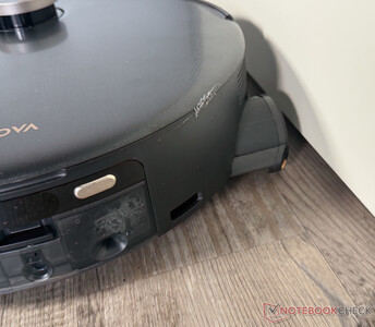 He leaves a safe distance when wiping the edges