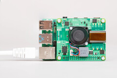 The PoE+ HAT is a relatively short HAT for Raspberry Pi boards. (Image source: Raspberry Pi Foundation)