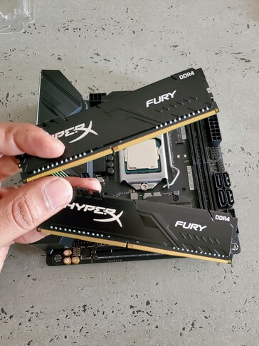 The Kingston HyperX XMP DDR4 2666 MHz RAM. (Image: Notebookcheck)