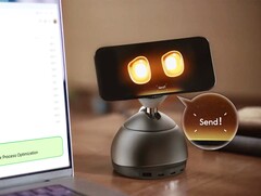 The Loona DeskMate expands iPhone with a little robot body (Image source: Keyi TEch)