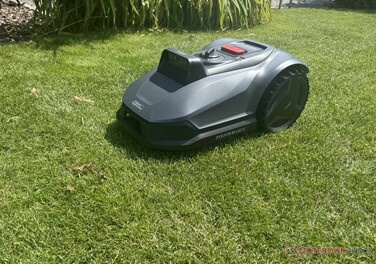 Performance 7: Robotic Lawn Mowers at Work.