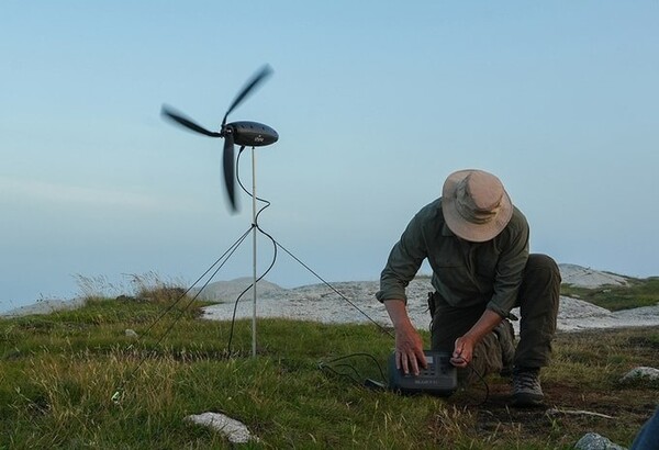 The Shine 2.0 can be used to charge portable power stations with the aid of a special accessory. (Image source: Aurea Technologies)