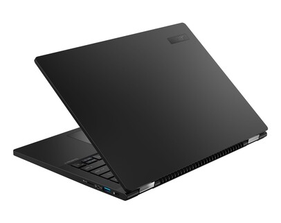 Acer TravelMate P6 14. (Image Source: Acer)
