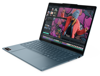 Lenovo Yoga Slim 7 14 Gen 10. (Image Source: Lenovo)