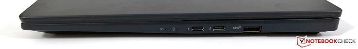Right: 2x Thunderbolt 4 (USB-C 4.0, DisplayPort ALT mode 1.4a, Power Delivery), USB-A 3.2 Gen. 2