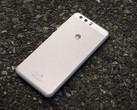 The Huawei P10 Plus featured a 3750 mAh battery. (Source: Expert Reviews)