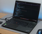 The 4K OLED model of the Lenovo ThinkPad P16s Gen 2 AMD is on sale for just over $1,000 (Image: Mario Petzold)
