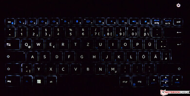 Backlit keyboard of the PrimeBook Circular